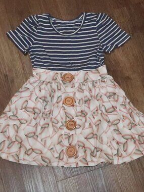 Girls On Tucker Lane Navy Blue Stripe Baseball Dress Large Wood Buttons size 5